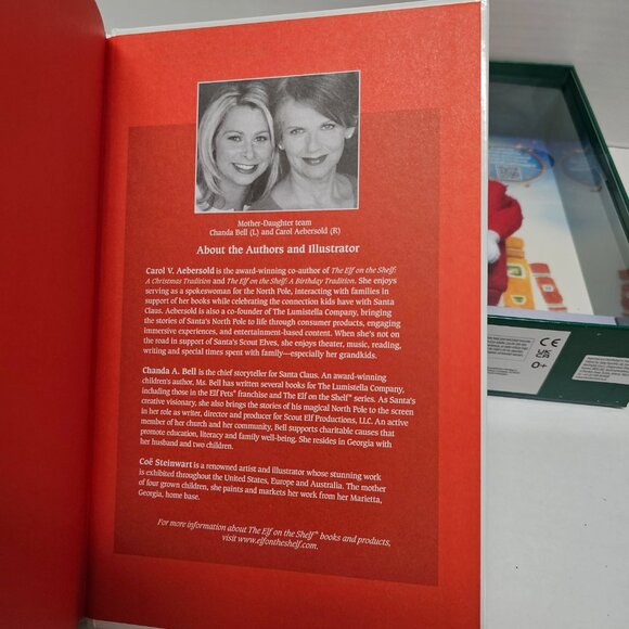 The Elf on the Shelf A Christmas Tradition Set Boy Plush Book Keepsake Box 2005 - Picture 10 of 14